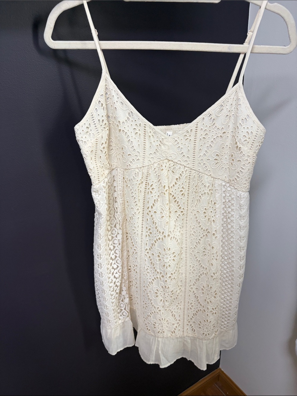 American Eagle Outfitters Cream Smocked Strap Dress!! EUC
